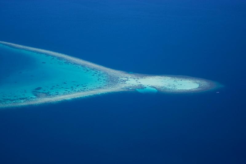 Maldives from the air (29).jpg - The reefs were incredible from the air